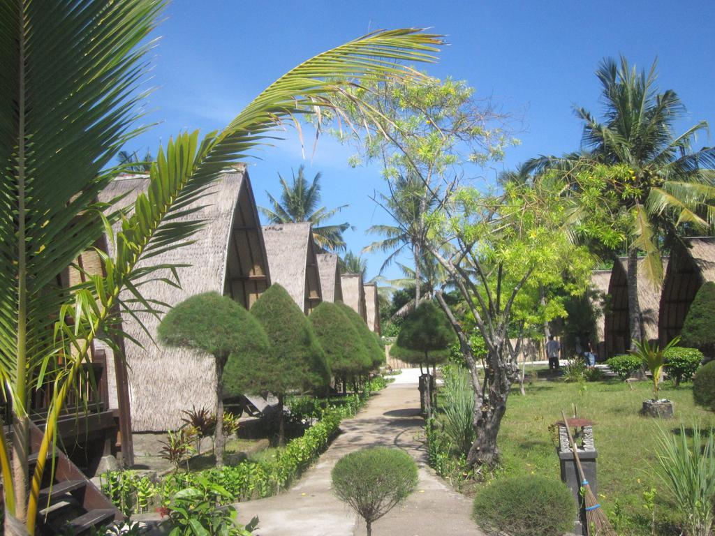 Sandy Beach Bungalows Gili Air Exterior foto